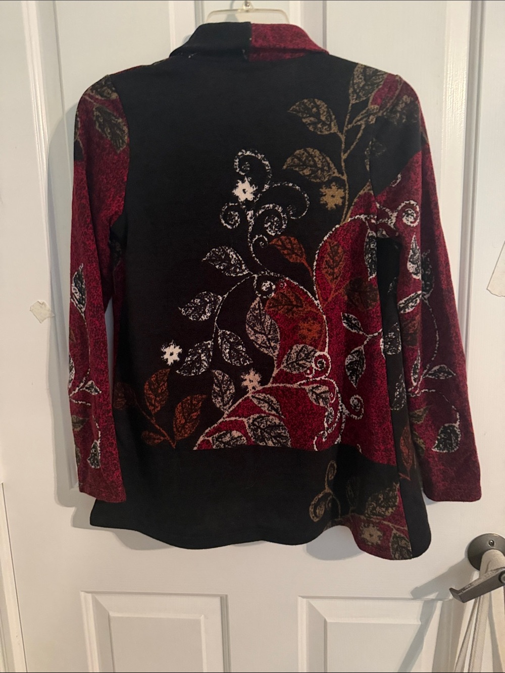 Notations Burgundy and Black Floral Paisley Open Cardigan - Picture 3 of 4